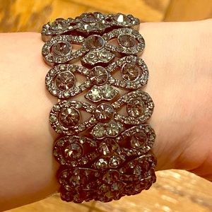 Never worn jewel bracelet